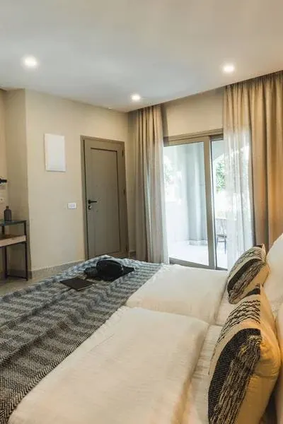 ELIROS MARE HOTEL, GEORGIOUPOLIS