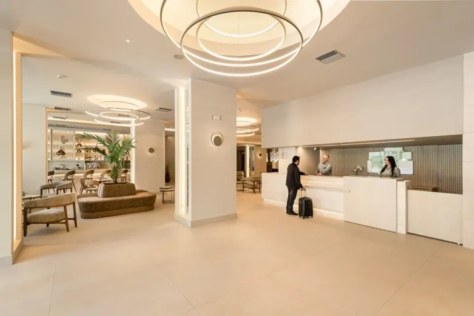 HOLIDAY INN THESSALONIKI, THESSALONIKI