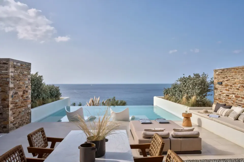 IOS GRAND SUITES, IOS ISLAND