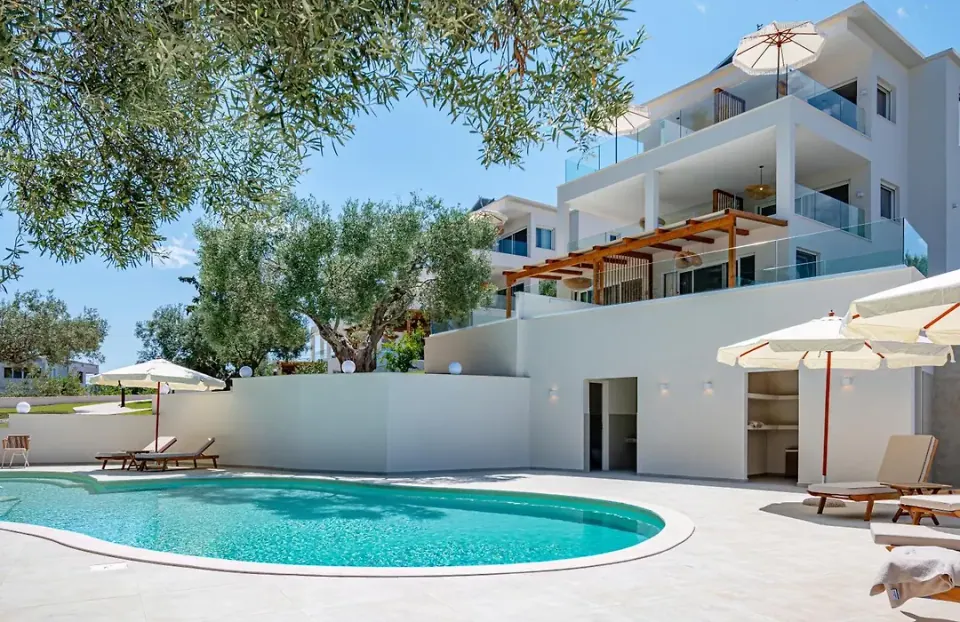 SERENITY HILL, CHALKIDIKI